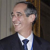 Álvaro Colom